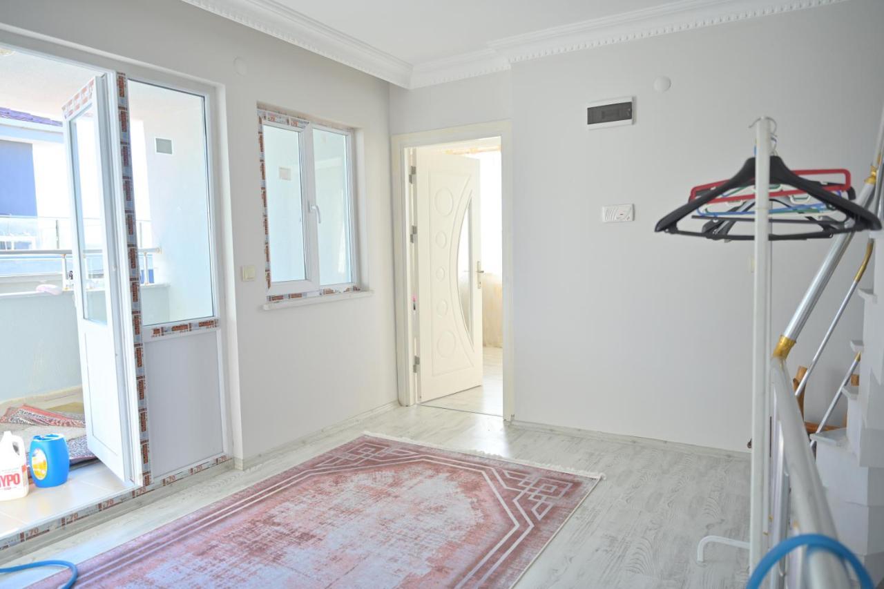 Ahmet Teacher Hotel,6 Minutes From The Airport Arnavutkoy Exterior foto