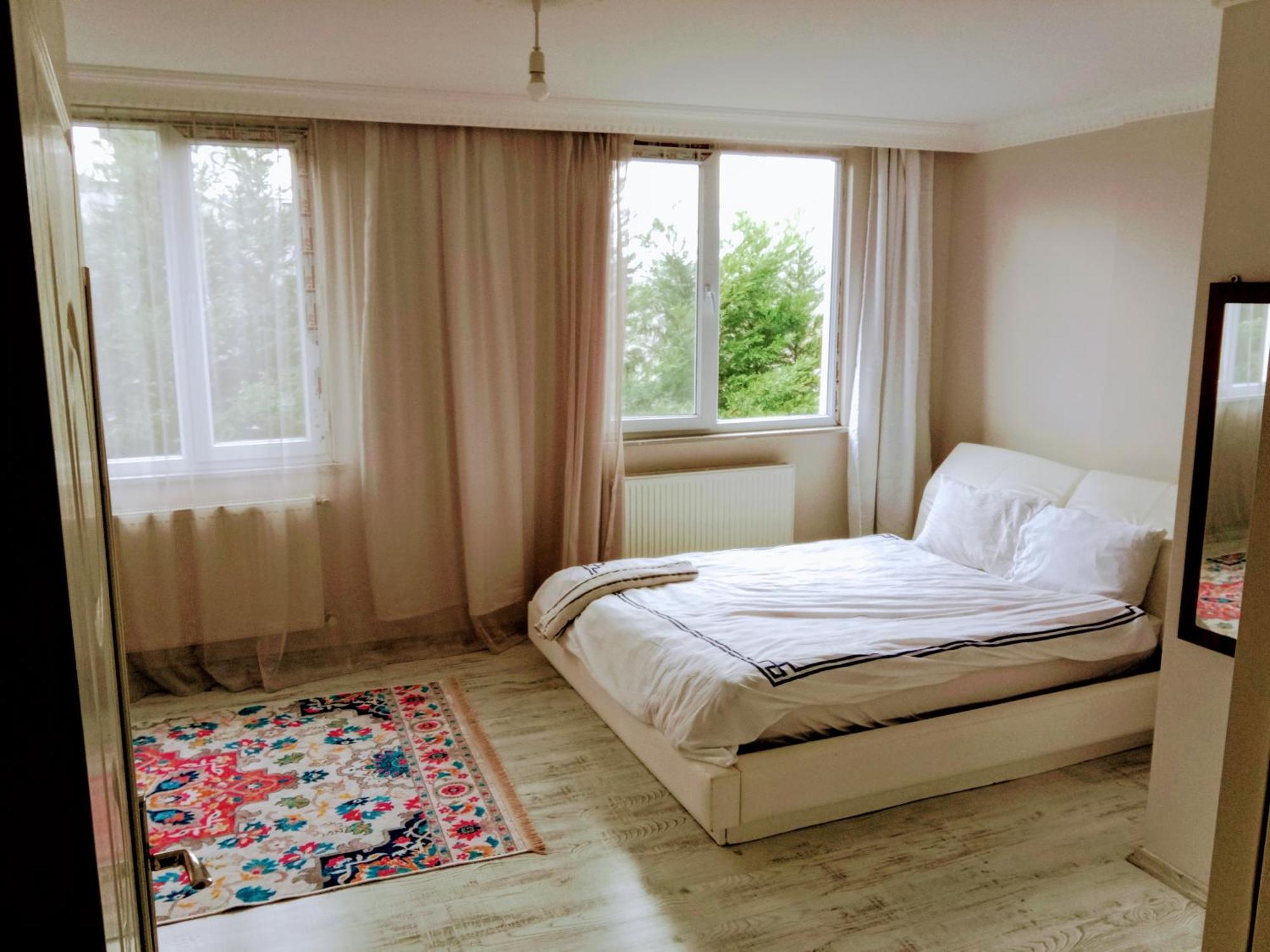 Ahmet Teacher Hotel,6 Minutes From The Airport Arnavutkoy Exterior foto